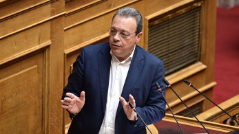 Φάμελλος: αποτυχημένες κραυγές εναντίον της πραγματικότητας