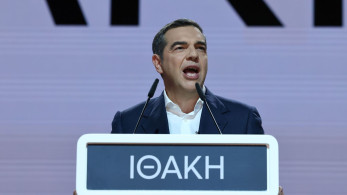 Τσίπρας μόνος ψάχνει… λωτοφάγους και σανοφάγους