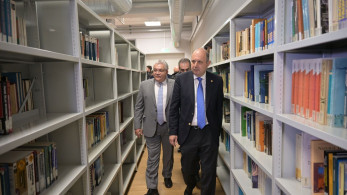 ΑΠΘ: εγκαινιάστηκε η νέα βιβλιοθήκη στην πρώην κατάληψη του Βιολογικού (photos & video)