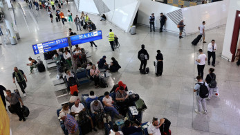 Ισπανία: αυστηροί έλεγχοι σε περίπου 200 ταξιδιώτες που έφτασαν από την Ιταλία (video)