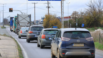 Με χαμηλές ταχύτητες η έξοδος των εκδρομέων για τα Χριστούγεννα - Η εικόνα από το οδικό δίκτυο