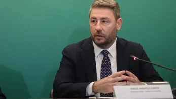 «Καρφιά» Ανδρουλάκη κατά Δούκα - Γερουλάνου: «Οι εσωκομματικές εκλογές έχουν τελειώσει»