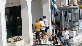 Στην αντεπίθεση ο Μαγκουάιρ – Καταγγέλλει πως τον κλώτσησε αστυνομικός