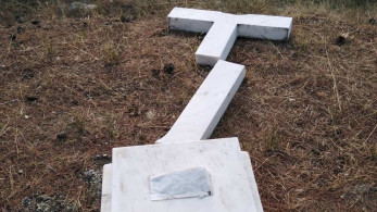 Βανδαλισμοί στους τάφους του Παύλου και της Φρειδερίκης στο Τατόι