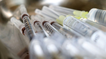 Η AstraZeneca αρχίζει τις δοκιμές μιας θεραπείας αντισωμάτων για τον κορωνοϊό
