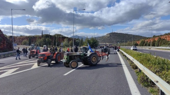 Δυναμική στάση κυβέρνησης απέναντι στα μπλόκα - Τα μέτρα θα εξειδικευθούν με ή χωρίς τους αγρότες