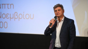 Νίκος Φαραντούρης: ο γυρολόγος της πολιτικής, τώρα και διαδηλωτής εξωτερικού (video)