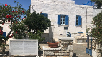 Ολοκληρώνεται η νέα έκθεση στην οικία-μουσείο Χαλεπά στον Πύργο της Τήνου