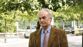 Μανώλης Μαυρομμάτης: επιστρέφει σπίτι του 2 χρόνια μετά τη φωτιά