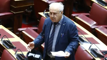 Καρφιά Παρασκευαΐδη κατά Ανδρουλάκη: με διέγραψε για να εκλεγεί ο Δουδωνής