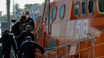 Δεν είναι ντροπή να είμαστε σοβαροί