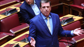 Βουλή: Οργή Καιρίδη για τις δηλώσεις Βελόπουλου περί βίας στα σύνορα