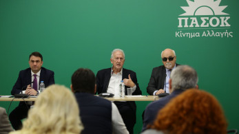 Διεύρυνση ΠΑΣΟΚ: για γέλια και για κλάματα με τους γυρολόγους της πολιτικής (video)