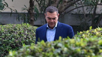 Αυτός είναι: ο Τσίπρας τρίχα αλλάζει, χούγια ποτέ