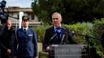 O Θανάσης Δαβάκης στο μνημόσυνο των 63 πεσόντων αεροπόρων του C-130 που συνετρίβη στην Όθρυ