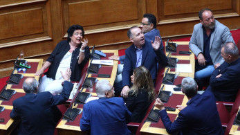 Οι αρνητές του εκσυγχρονισμού αναζητούν ρόλο ύπαρξης