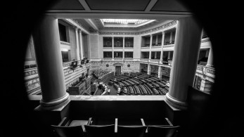 Ζήτω η τρέλα: ζητούν από τον Μητσοτάκη εξηγήσεις γιατί ο Τραμπ απέλυσε την Γκιλφόιλ!