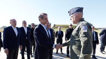 Ο Κυριάκος Μητσοτάκης συνάντησε τους πιλότους των ελληνικών F-16 που βρίσκονται στην Κύπρο