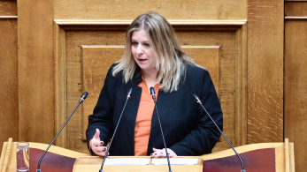 Μαρία Συρεγγέλα προς το ΠΑΣΟΚ για τη 13η σύνταξη: Φέρτε το στο ΓΛΚ (video)