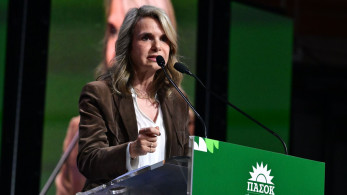 Θλιβερή δήλωση Αποστολάκη: αποκαλεί «πελάτες» όσους ψήφισαν Ν.Δ.
