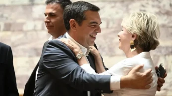 Ακρίτα κατά Τσίπρα: Ζητάει από τον ΣΥΡΙΖΑ να αποδυναμωθεί;