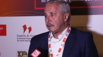 Μανιάτης για κυβέρνηση: Σπουδαίες κινήσεις ο κάθετος διάδρομος και οι εξορύξεις