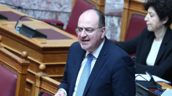 Μακάριος Λαζαρίδης κατά ΠΑΣΟΚ: Λειτουργεί ως ουρά του Πολάκη και του Κασσελάκη, καταφεύγει στα fake news
