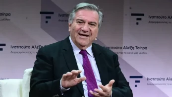 Νέα επίθεση Καστανίδη στον Ανδρουλάκη: άλλαξε ολόκληρο καταστατικό μόνο για μένα