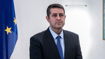 Διασωληνωμένος στη ΜΕΘ ο Γιώργος Μυλωνάκης - Σοβαρή, αλλά ελεγχόμενη η κατάσταση της υγείας του (video)