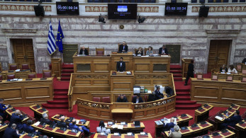 Αρχίζει το ματς: στα... play outs η αντιπολίτευση με έπαθλο τη δεύτερη θέση