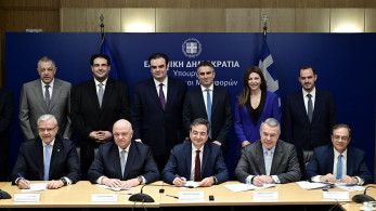 «Μαριέττα Γιαννάκου»: δωρεά 100 εκατ. από τράπεζες για την ανακαίνιση 238 σχολείων (video)