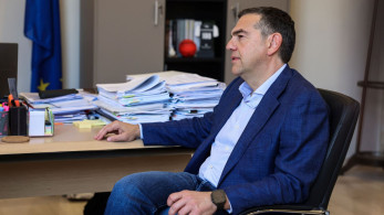 Σε παραζάλη το οικοσύστημα της διαπλοκής που στηρίζει Τσίπρα