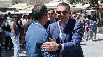 Το παιχνίδι του μικρού μας Αλέξη στα social media - Ανακοινώνει κόμμα με φόντο την Ακρόπολη