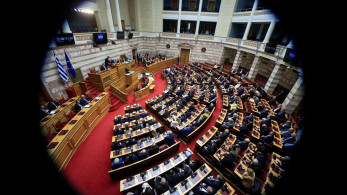 Ευτελισμός των θεσμών για τη συνταγματική αναθεώρηση