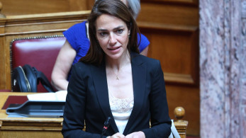Δόμνα Μιχαηλίδου: Ανοίγει σήμερα για τους γονείς η πλατφόρμα των «Νταντάδων της Γειτονιάς» (video)