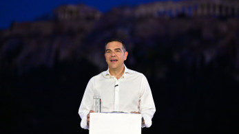Σφοδρή επίθεση ΠΑΣΟΚ σε Αλέξη Τσίπρα: Έρχεται αγκαλιά με τα συμφέροντα και τη διαπλοκή