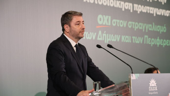 Σε πανικό ο Ανδρουλάκης: τώρα του φταίνε οι δημοσκοπήσεις για τα χάλια του ΠΑΣΟΚ