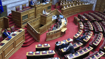 Βουλή: πέρασε από τη Βουλή το νομοσχέδιο για το μεταναστευτικό - Όσα είπε η Σέβη Βολουδάκη