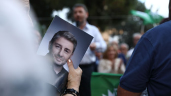 Ανδρουλάκης σε αποστολή αυτοπεποίθησης: τα γκάλοπ πέφτουν, οι υποσχέσεις ανεβαίνουν