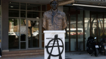 Βεβήλωσαν για άλλη μια φορά την προτομή του Γιώργου Λυγγερίδη