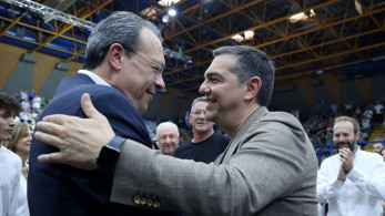 Ο ΣΥΡΙΖΑ σε τροχιά αυτοδιάλυσης - Ο εμφύλιος για τον Τσίπρα, η γραμμή παράδοσης Φάμελλου και η μάχη για την πολιτική επιβίωση