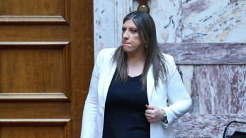 Αγωγή κατά της Ζωής Κωνσταντοπούλου κατέθεσε η Βασιλική Πολύζου για το επεισόδιο στη Βουλή - Ζητά 500.000 ευρώ