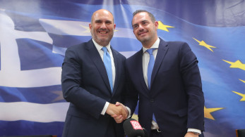 Παράδοση-παραλαβή στο υπ. Εθνικής Οικονομίας και Οικονομικών - Τι είπαν οι Δημήτρης Μαρκόπουλος-Γιώργος Κώτσηρας