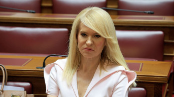 Η παραίτηση της Τζάκρη, τα σενάρια για το ΠΑΣΟΚ και η… κυβερνητική τσόντα