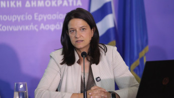 Νίκη Κεραμέως: Με όρια η Τεχνητή Νοημοσύνη στην εργασία - Τι αλλάζει για τους εργαζομένους