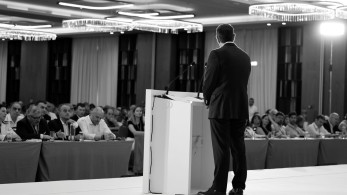 Όταν ο Τσίπρας έπαιξε τη χώρα στα ζάρια και έκανε την Kolotoumpa διεθνή… όρο