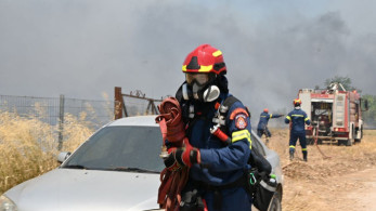 Ακραίος κίνδυνος πυρκαγιάς αύριο σε Αττική και Εύβοια