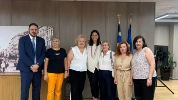 Συνάντηση Νίκης Κεραμέως με τον Σύλλογο ΑΞ.Ι.Α. για συντάξεις χηρείας: Αποκαθιστούμε κοινωνικές αδικίες