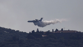 Σερβία: ζητά βοήθεια από τη Ρωσία στη μάχη κατά των πυρκαγιών
