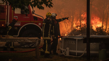 Γαλλία: σχεδόν 500 συλλήψεις για εμπρησμούς - Στις φλόγες Γερμανία και Ισπανία
